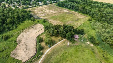 449 N 900 W, Angola, IN 46703 - photo 4