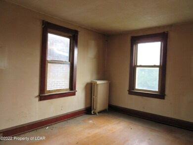 107 Putnam St, West Hazleton, PA 18202 - photo 7