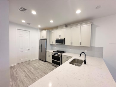 17937 Cherished Loop, Lakewood Ranch, FL 34211 - photo 6