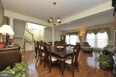 46671 Cavendish Square, Sterling, VA 20165 - photo 5