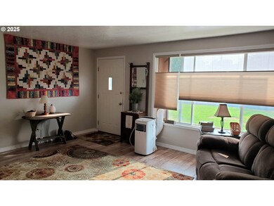 3065 Walnut St, Baker City, OR 97814 - photo 6