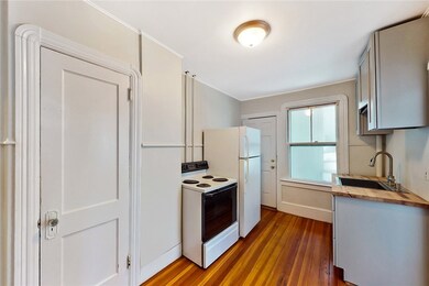 2 Newport Ave unit B1, Newport, RI 02840 - photo 3