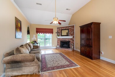 1257 Cross Creek Dr E, Hernando, MS 38632 - photo 5