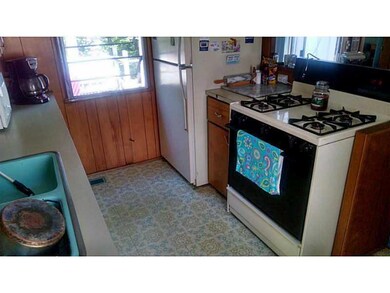 399 Wyman Point Rd, East Wakefield, NH 03830 - photo 6