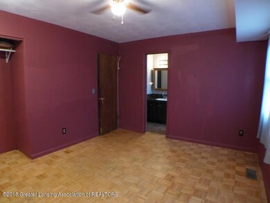 208 W Miller Rd, Lansing, MI 48911 - photo 6