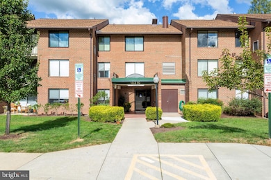 15310 Beaverbrook Ct unit 89-3J, Silver Spring, MD 20906 - photo 2