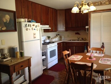 16 Shamrock Ct, Huntington, IN 46750 - photo 4