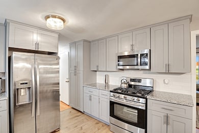 161 Fernbank Rd, Springfield, MA 01129 - photo 5