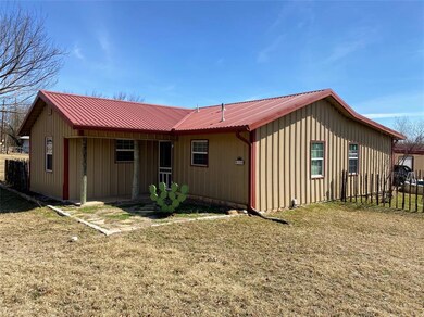 1100 Arvel Cir, Azle, TX 76020 - photo 2