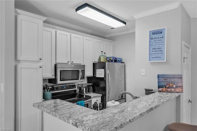 865 Little Bay Ave unit 5, Norfolk, VA 23503 - photo 5