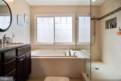 11 Dunkirk Ln, Stafford, VA 22554 - photo 5