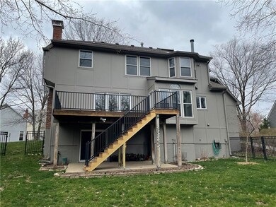 8523 Hallet St, Lenexa, KS 66215 - photo 5