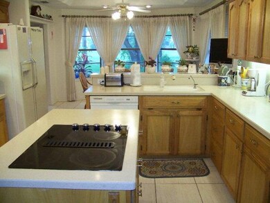 326 Rebecca Dr, Alamo, TX 78516 - photo 3