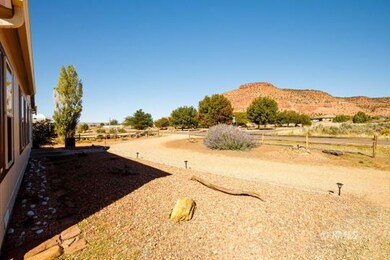 4276 E Juniper Cliffs Dr, Kanab, UT 84741 - photo 4