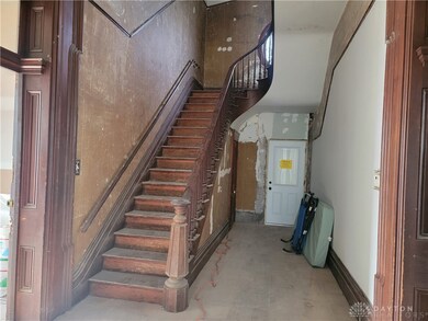 246 E Market St, Xenia, OH 45385 - photo 3