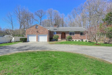 136 Minivale Rd, Stamford, CT 06907 - photo 3