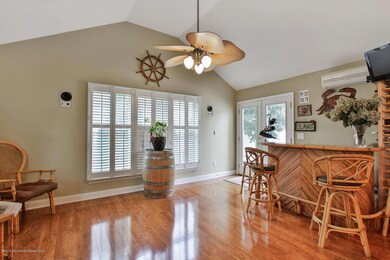 17 Emory St Howell NJ 07731-large-007-6-