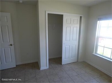 3058 Hawks Hill Ln, Jacksonville, FL 32216 - photo 5