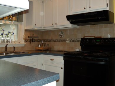 Newer remodeled Kitchen