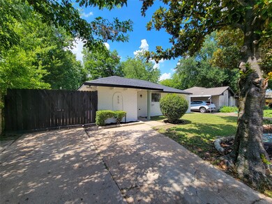 850 Conklin St, Houston, TX 77088 - photo 5