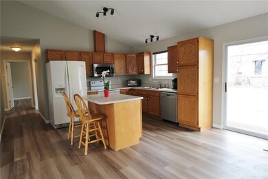 6318 W Main St, Maryville, IL 62062 - photo 6