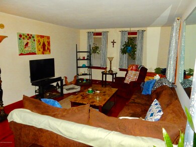 409 Rear Delaware Ave, Olyphant, PA 18447 - photo 6