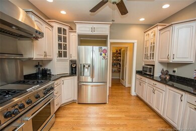 6008 Bent Tree Ct, Floyds Knobs, IN 47119 - photo 7