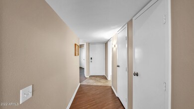 11017 W Topaz Dr, Sun City, AZ 85351 - photo 5