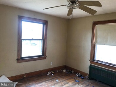 132 S Brewster Rd, Vineland, NJ 08360 - photo 5