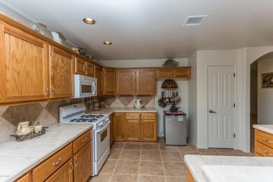 007_Kitchen