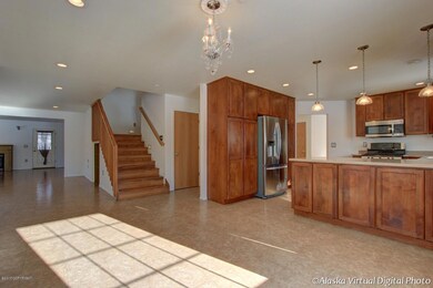 Breakfast room off kitchen
