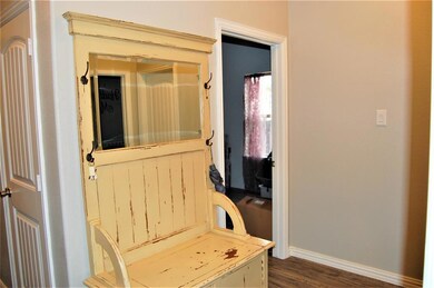 311 S 4th St, Bonham, TX 75418 - photo 7