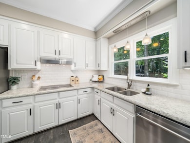 12-web-or-mls-102 Turnberry-171
