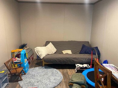 1317 E Apache Trail Rd, Apache, OK 73006 - photo 5