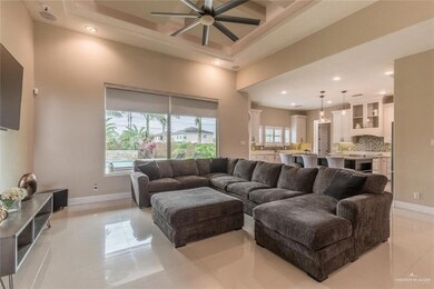 2008 Turtle Lake Ave, Edinburg, TX 78539 - photo 3