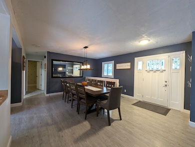 9639 Squire Ln, Belvidere, IL 61008 - photo 2