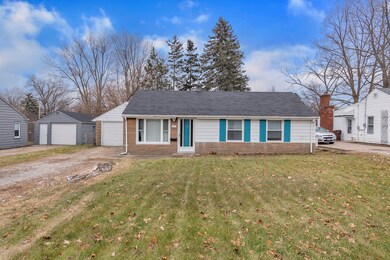 2827-W-Willow-st-Lansing-Mi-48917-window