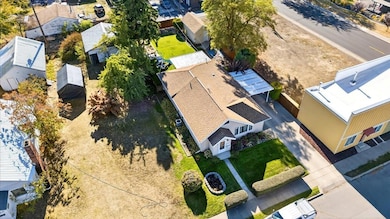 2008 E Boone Ave, Spokane, WA 99202 - photo 3