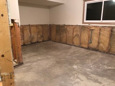 409 Highland Rd, Matteson, IL 60443 - photo 5