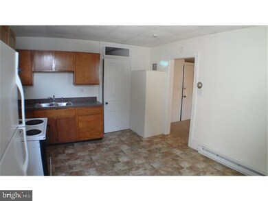 661 Main St unit 2, Slatington, PA 18080 - photo 5