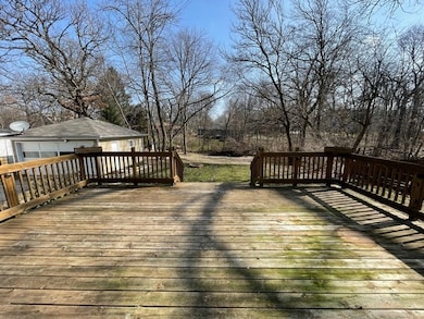 unlisted-address, Naperville, IL 60563 - photo 5