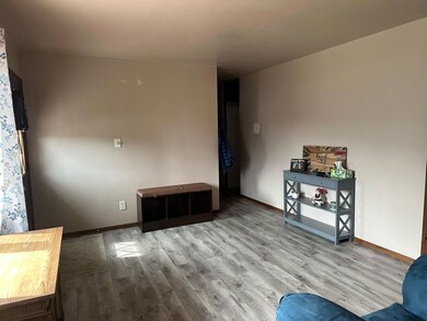 10 Chenago sittingroom