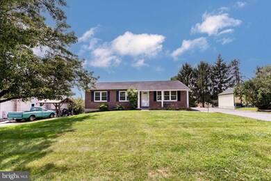 2807 Rachele Ct, Manchester, MD 21102 - photo 3