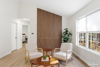 6-web-or-mls-16573-quincy-st