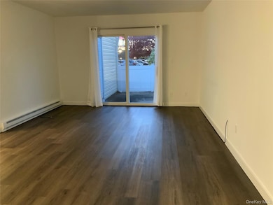 401 Cabot Ct E unit C401, Saint James, NY 11780 - photo 6