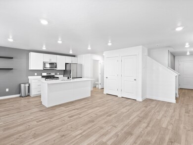 8552 W Bowie Dr, Magna, UT 84044 - photo 5