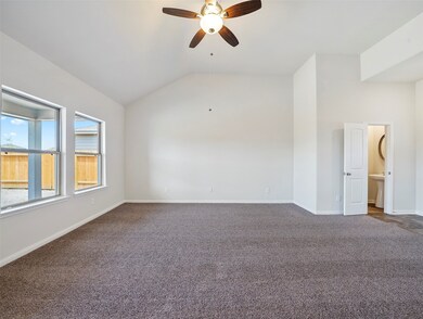 7630 Nevaeh Crest Path, Houston, TX 77016 - photo 4