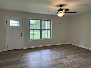 90 Long Creek Rd, Lafayette, TN 37083 - photo 3