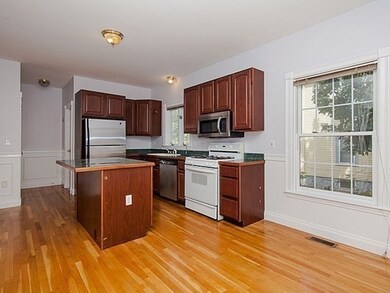 17 Harvey St unit 17, Cambridge, MA 02140 - photo 4