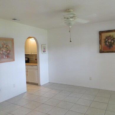 Living Rm